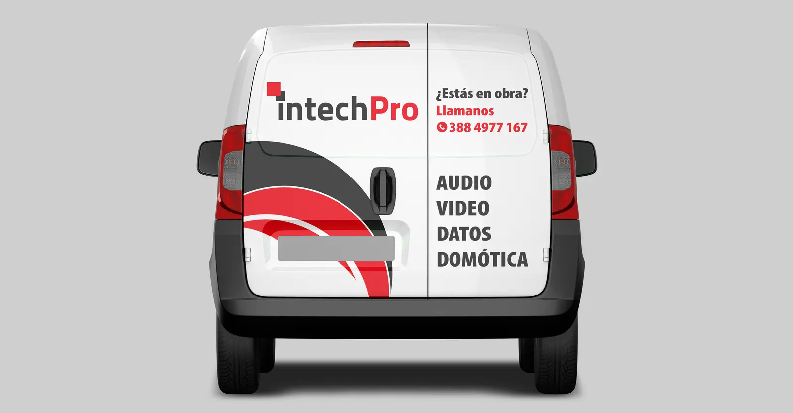 INTECH Furgon MOCKUP atras 1